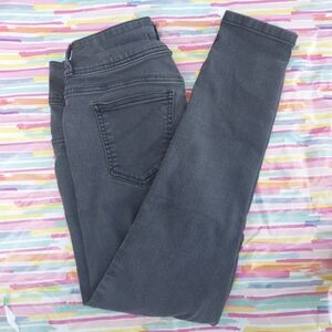 Wallflower Skinny Pants